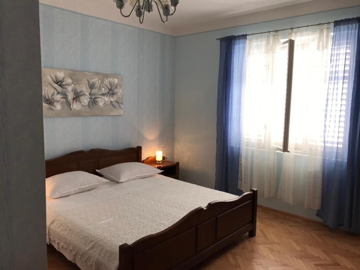 Apartments And Rooms Ljubica Lun  Kültér fotó
