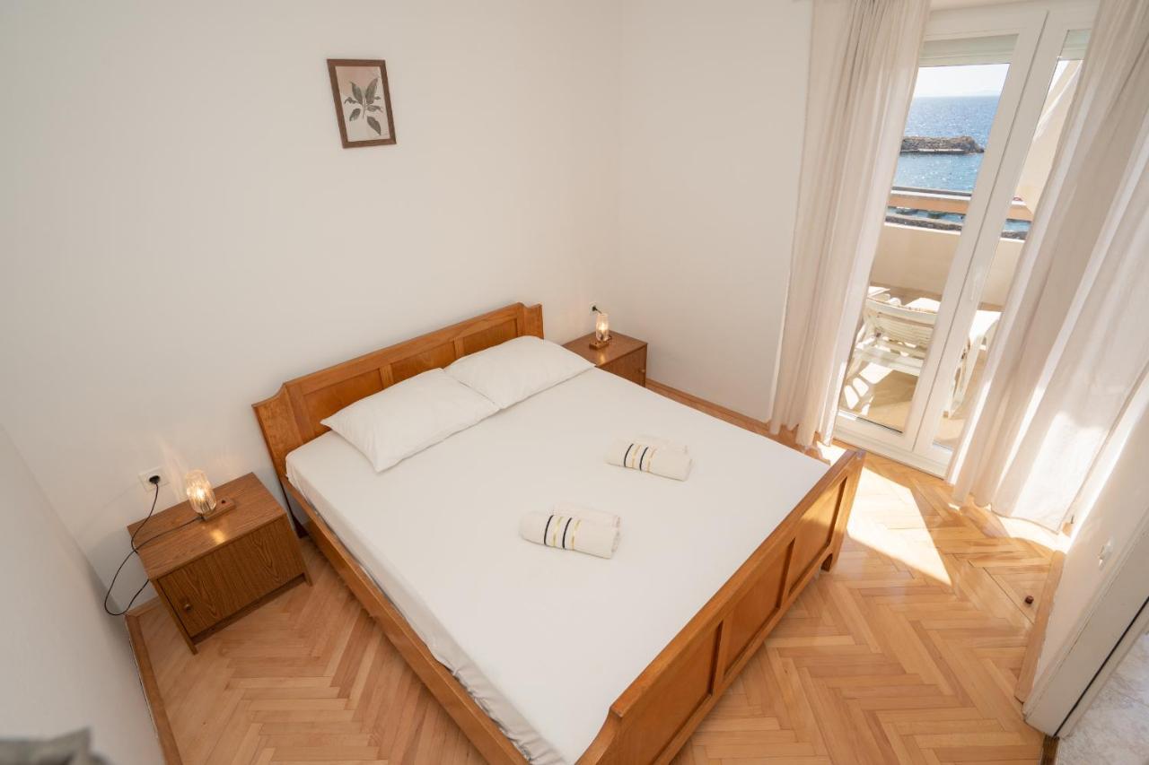 Apartments And Rooms Ljubica Lun  Kültér fotó